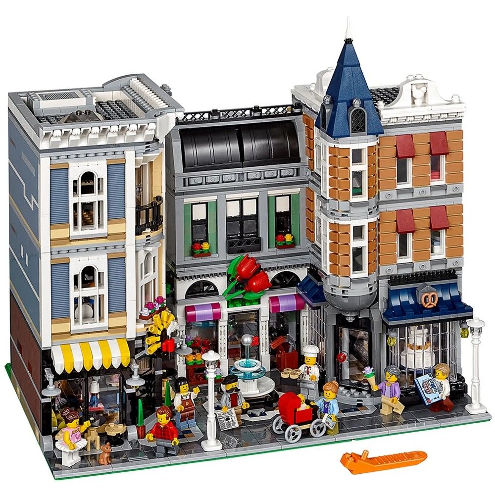 Конструктор Lego Assembly Square (10255)— фото №0